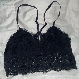Black Aerie lace bralette size small!